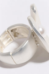 Faux Pearl Flower Shape Metal Ring