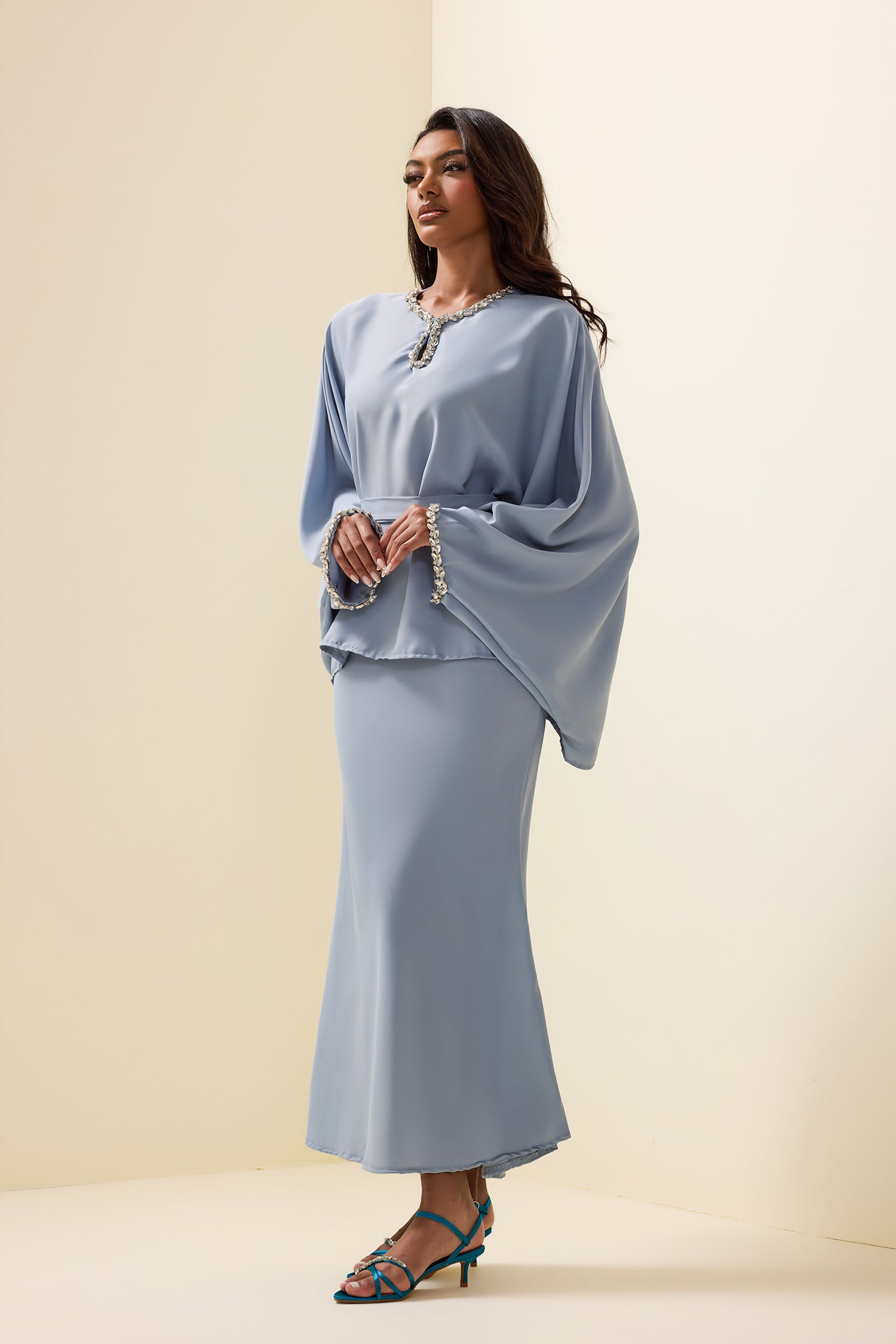 Rhinestone Solid Top ＆ Midi Skirt Set