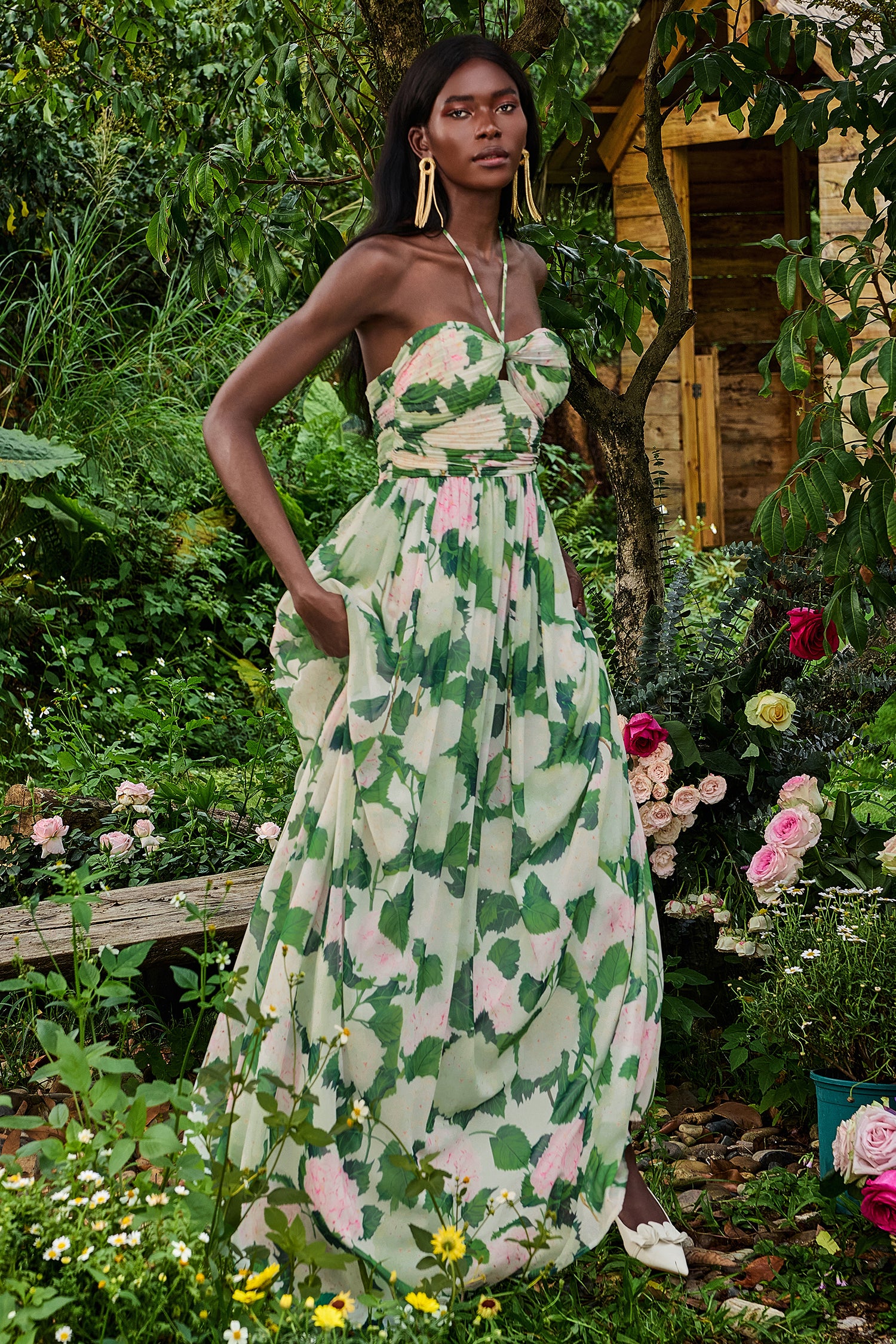 Floral Halter Neck Pleat Maxi Dress