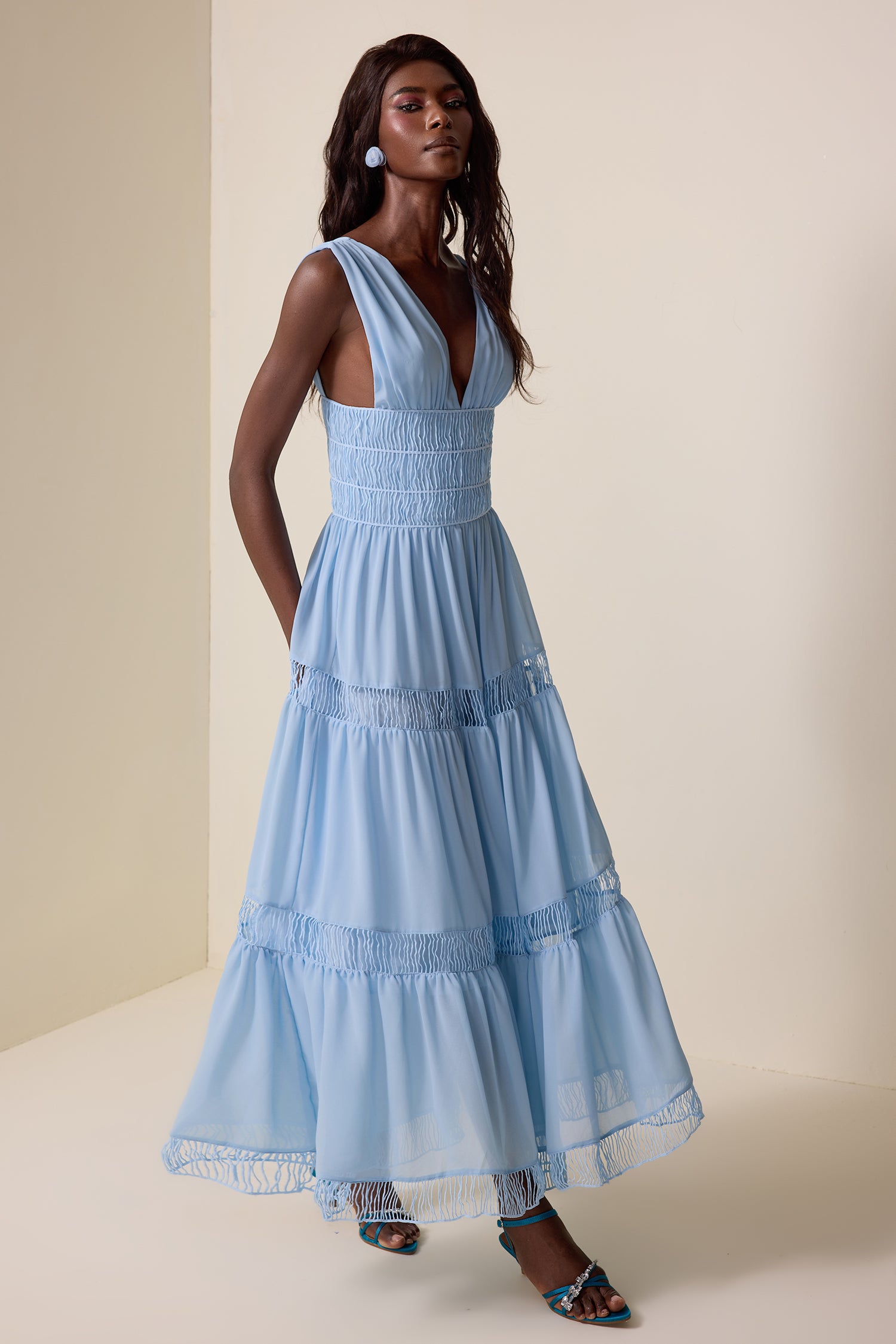 Chiffon V-Neck Sleeveless Midi Dress