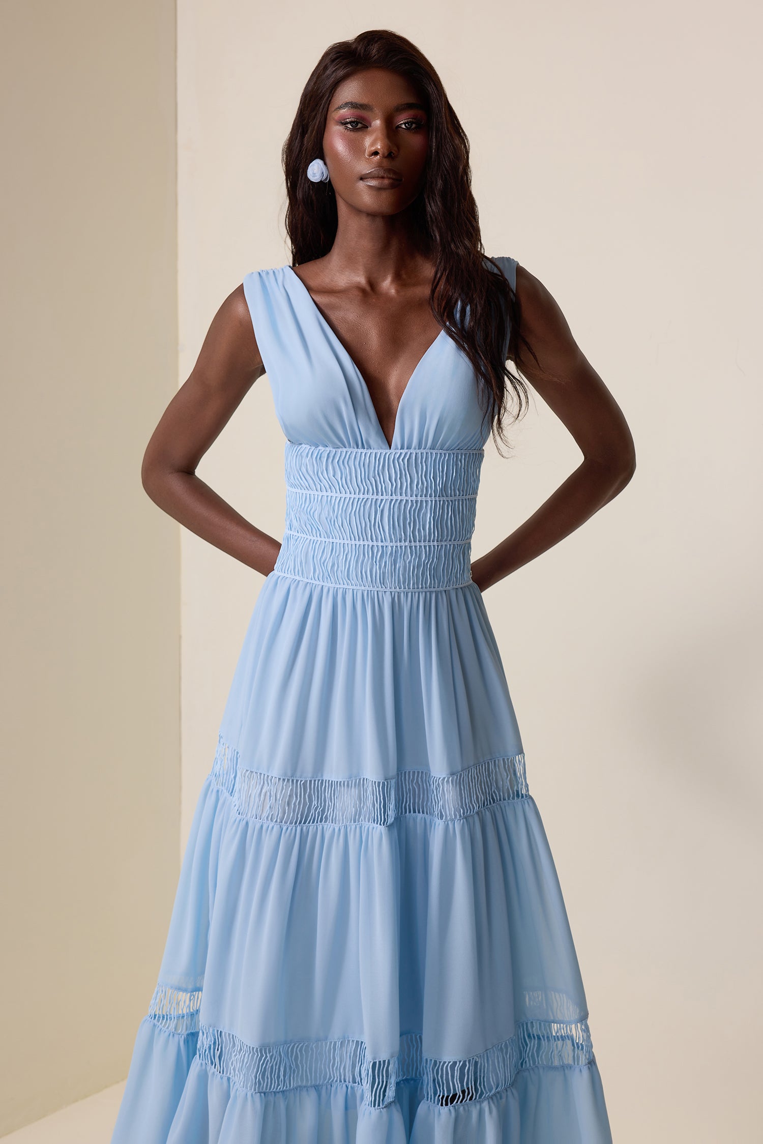 Chiffon V-Neck Sleeveless Midi Dress