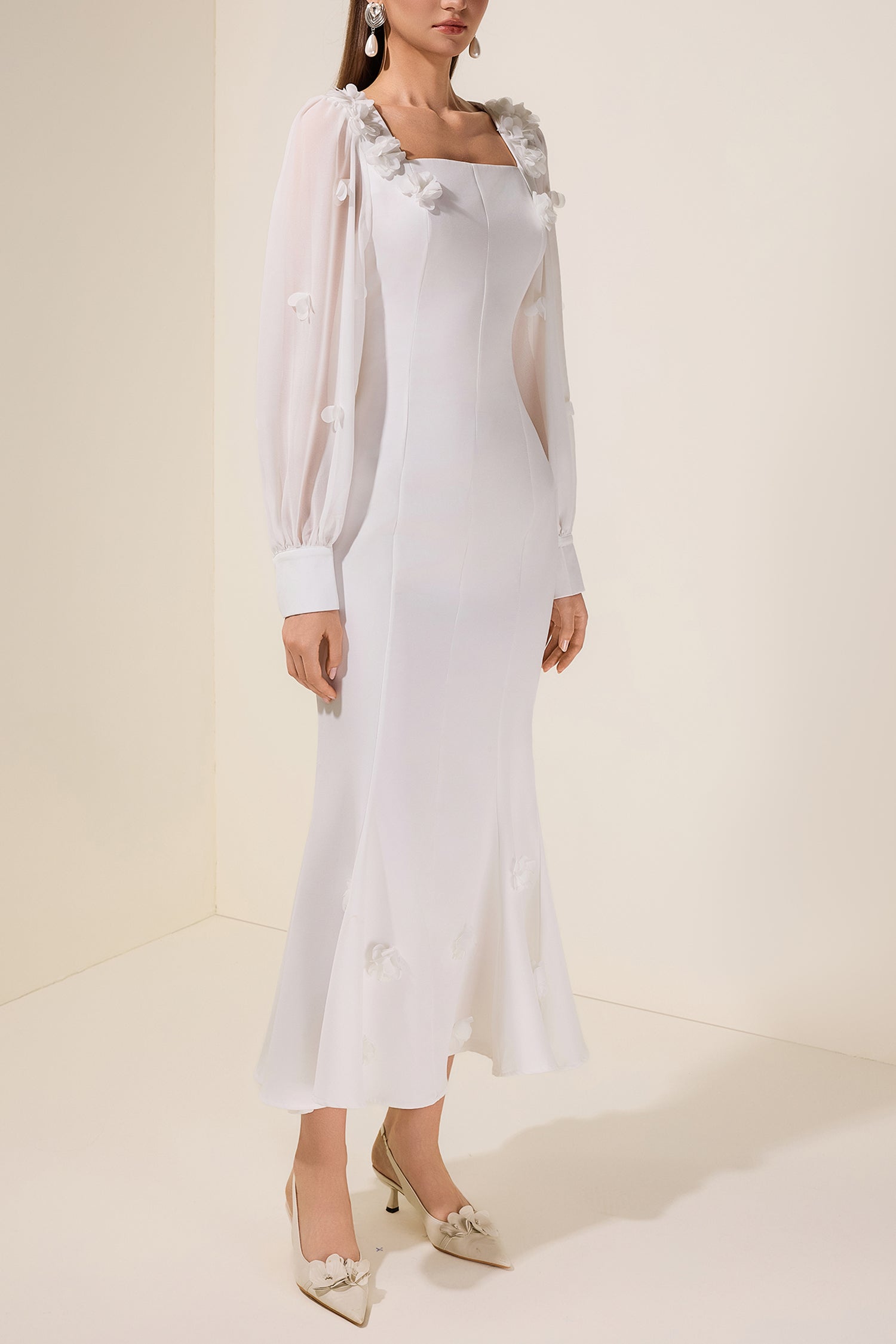 3D Flower Square Collar Lantern Sleeve Maxi Dress