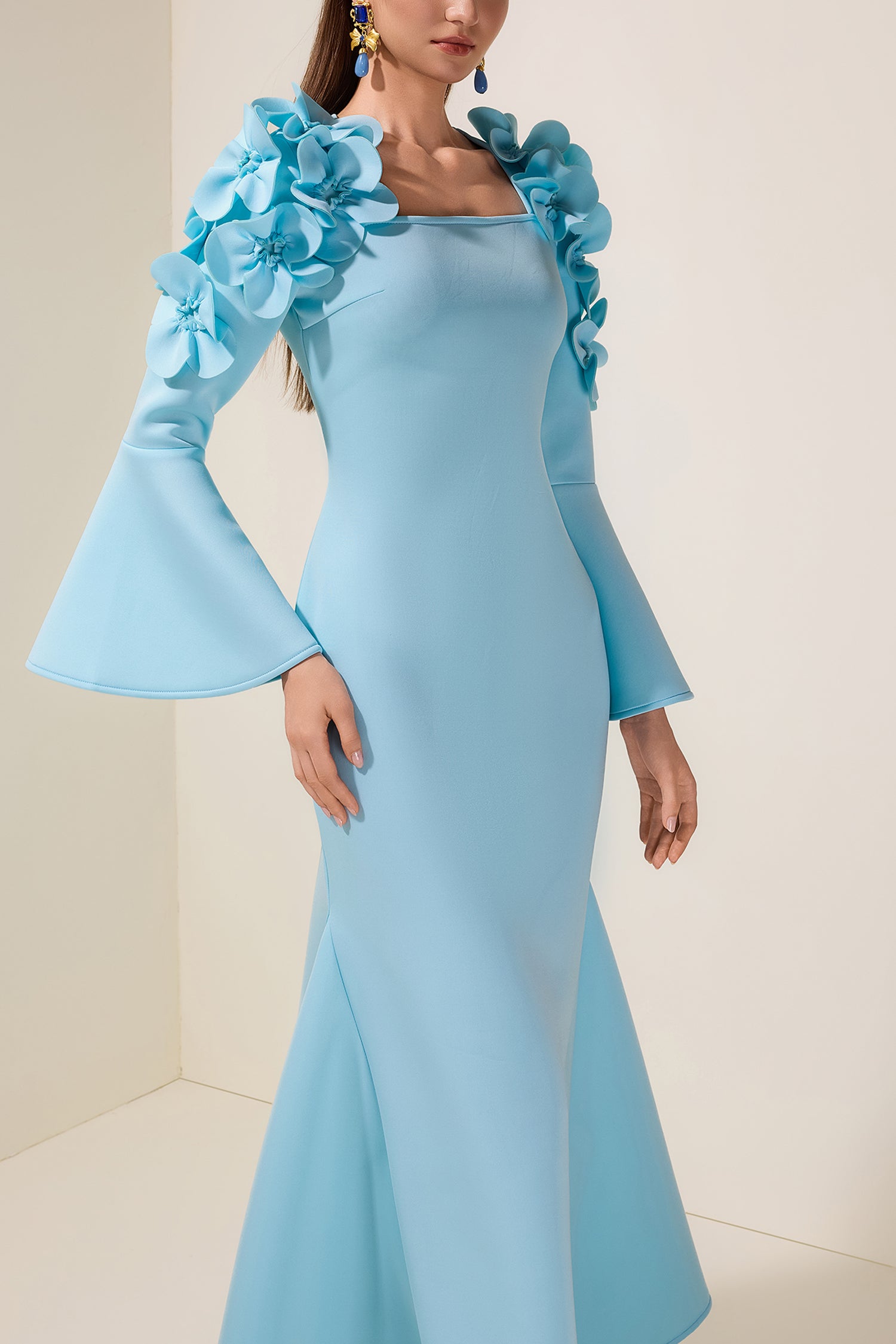 3D Flower Square Collar Bell Sleeve Maxi Dress