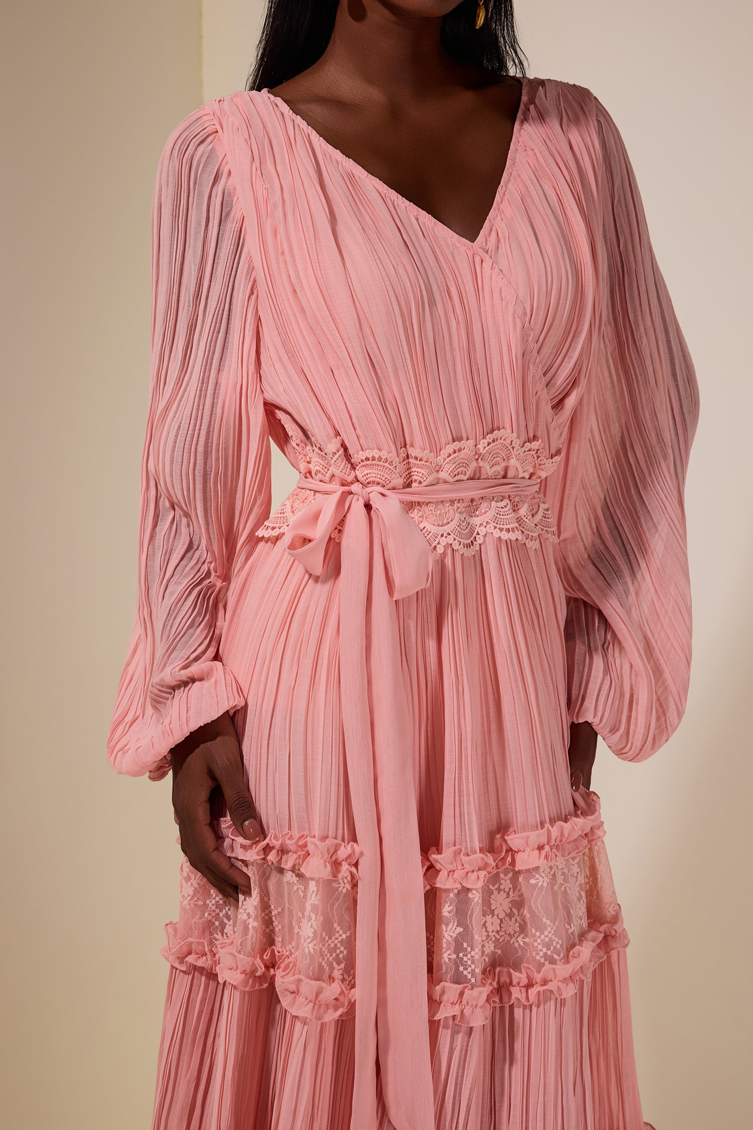 Chiffon Splicing Lace V Neck Midi Dress With Belt