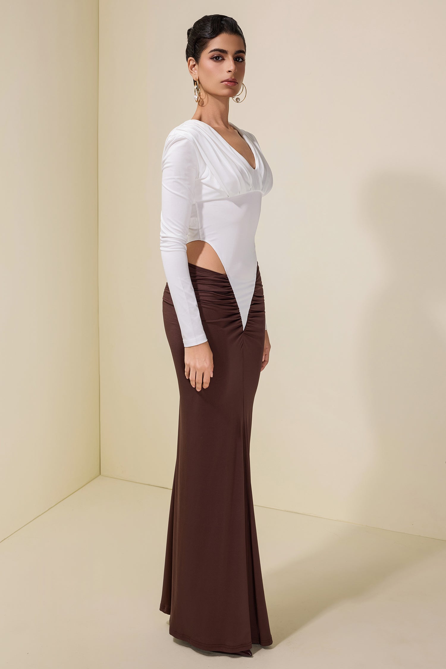 Jersey Contrast Color Cut-Out Maxi Dress