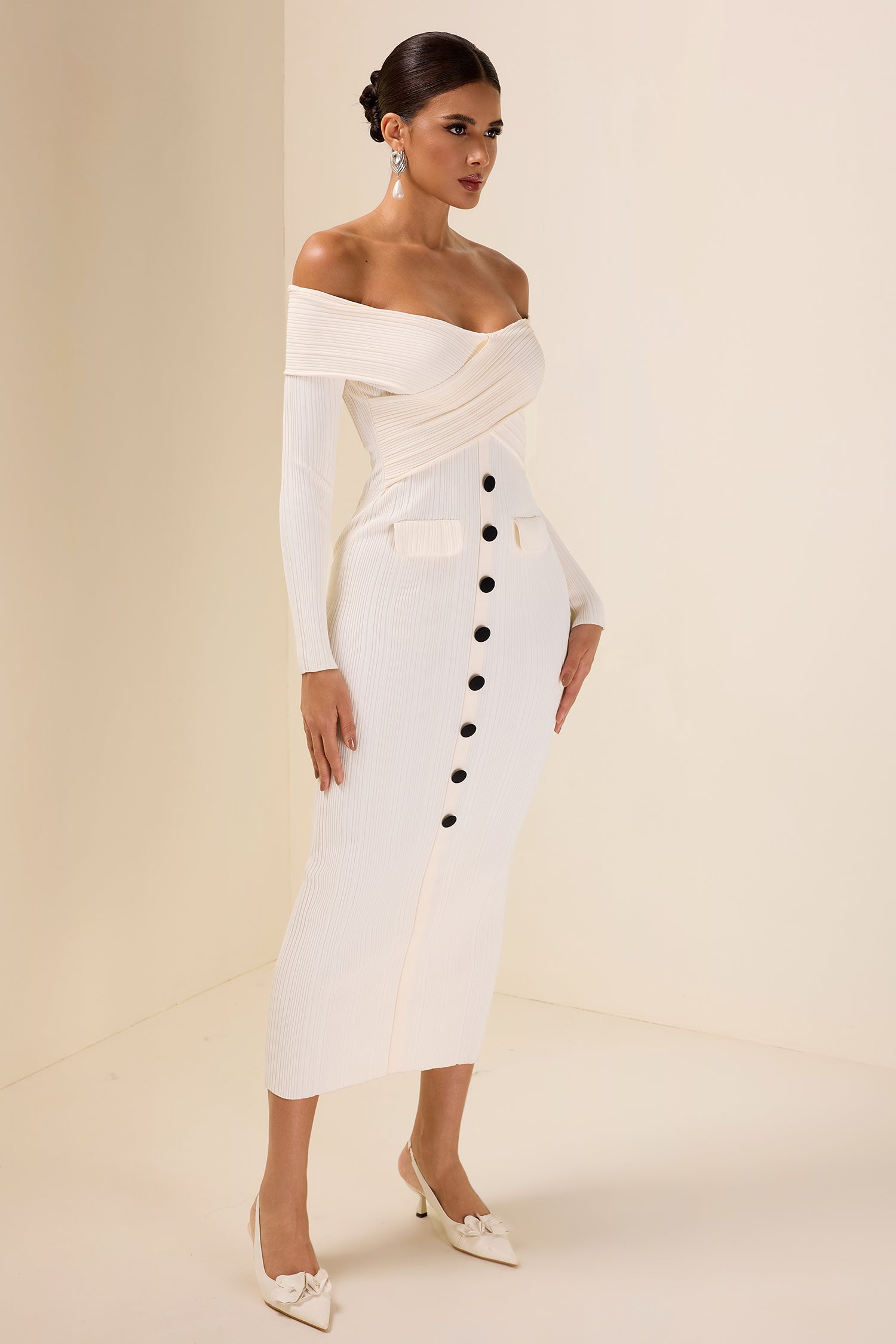 Knit Off-Shoulder Bottom Midi Dress