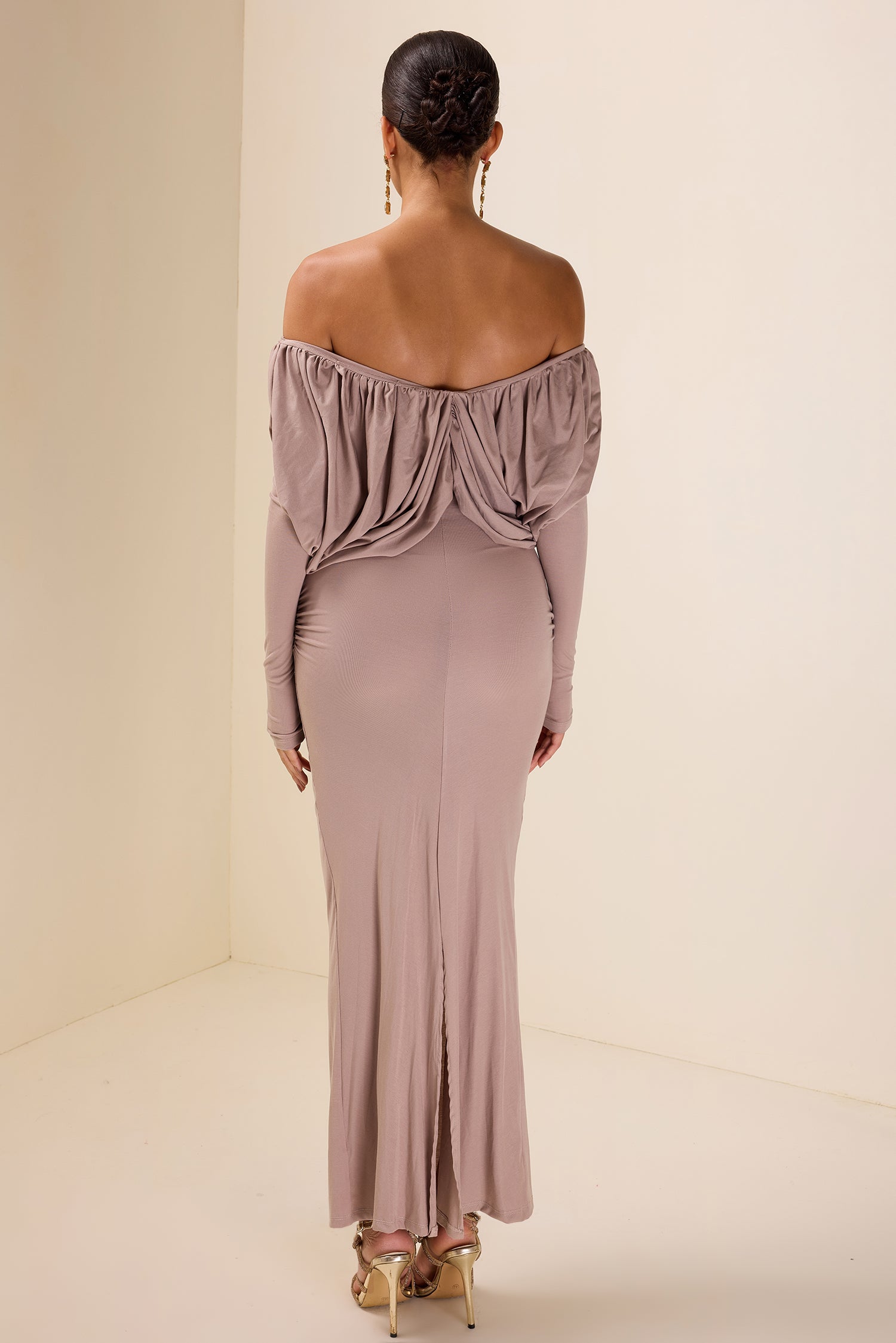 Jersey Gathering Long Sleeve Midi Dress