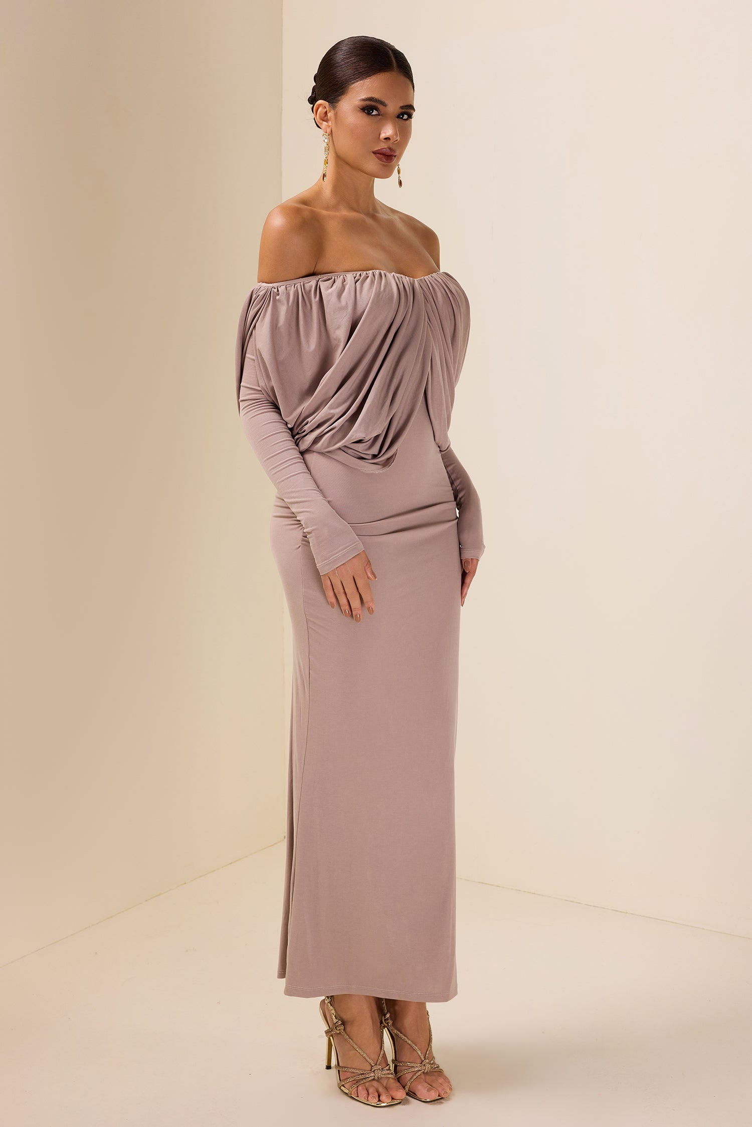 Jersey Gathering Long Sleeve Midi Dress