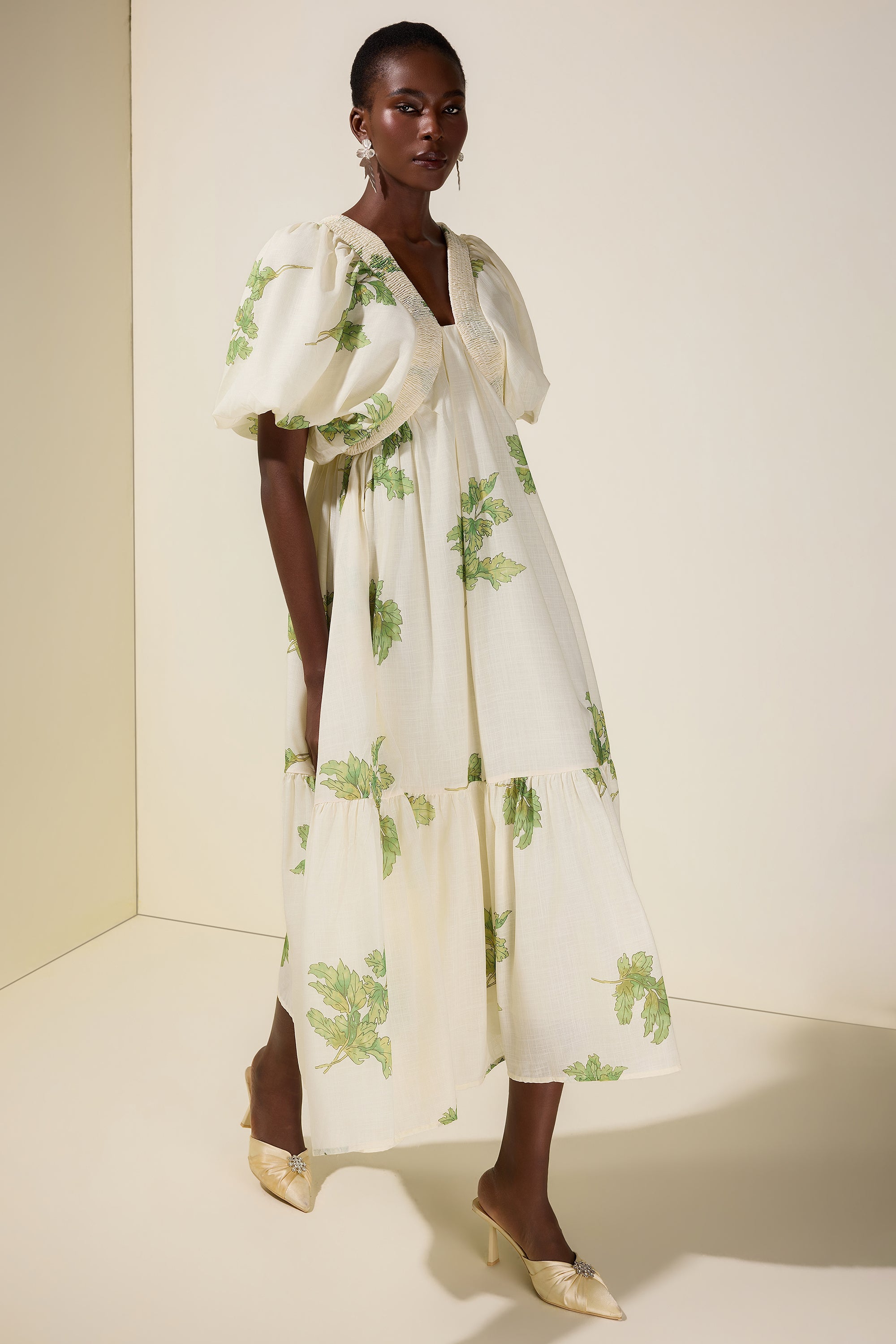 Botanical Print Smocking Puff Sleeve Midi Dress