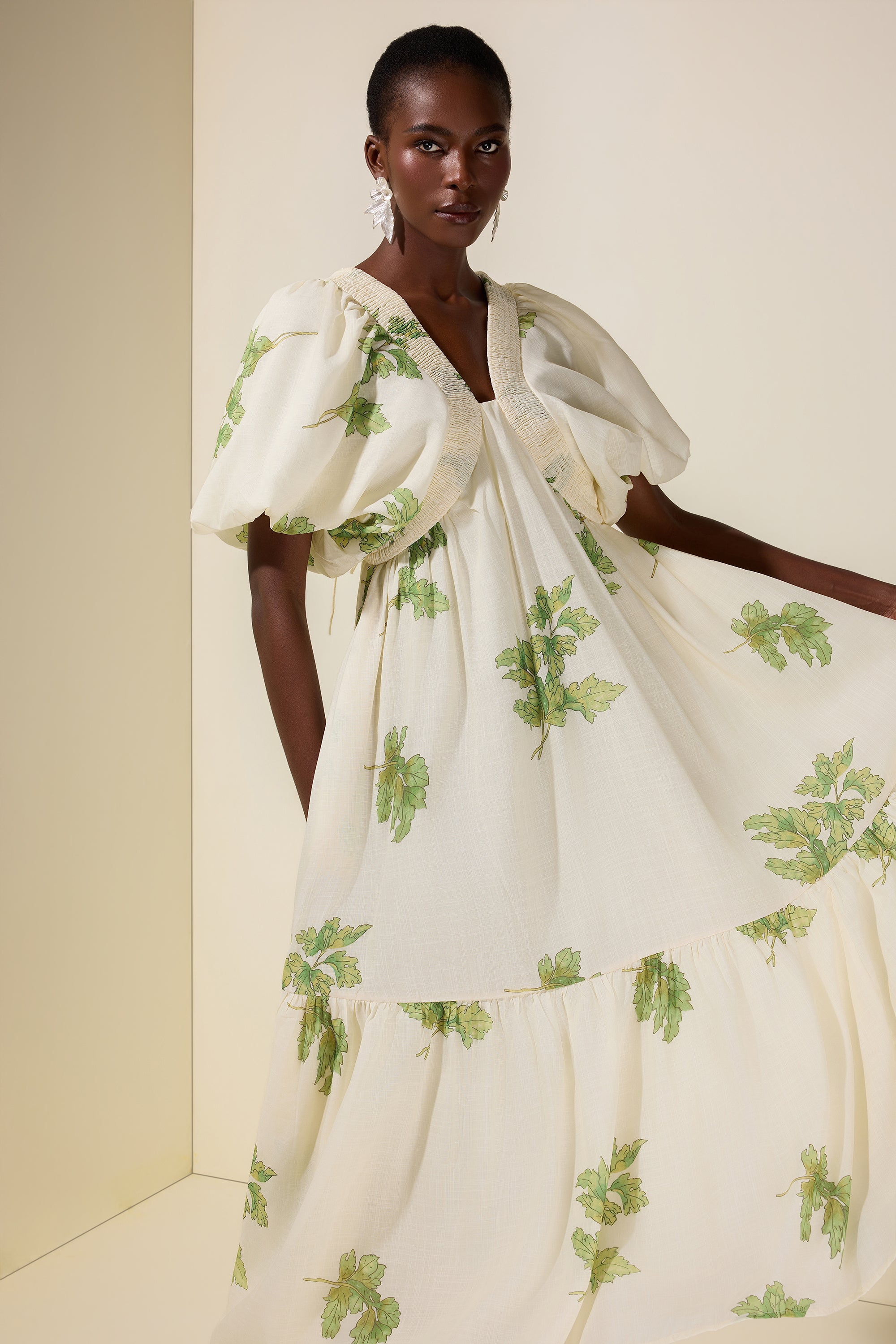 Botanical Print Smocking Puff Sleeve Midi Dress