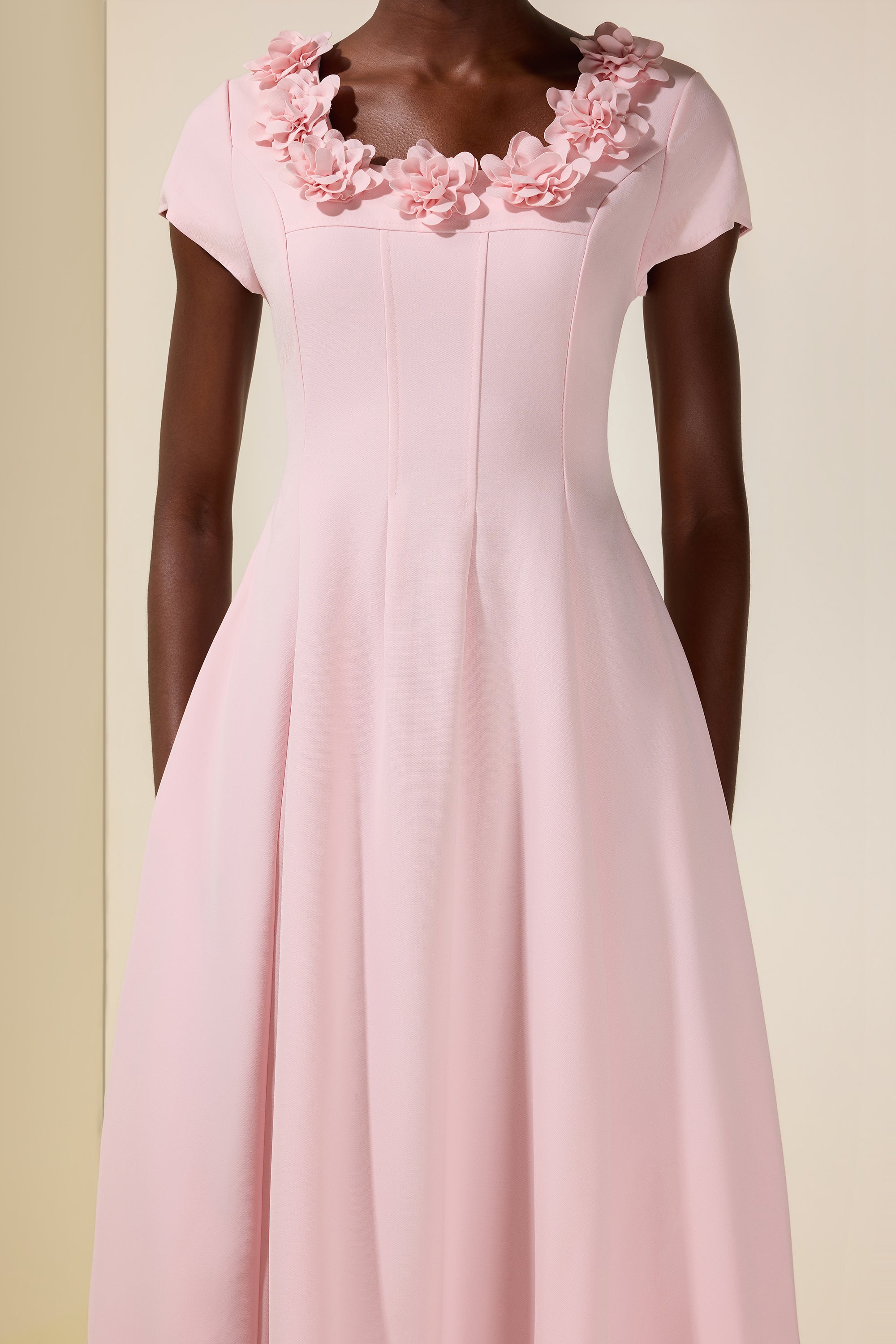 3D Flower Round Neck Midi Dress