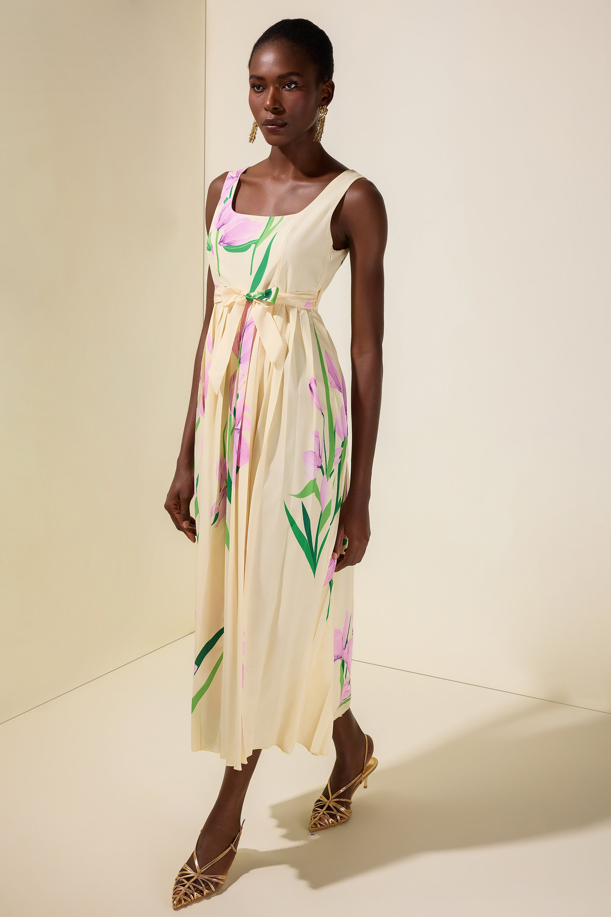 Floral Square Collar Pleated Midi Dress
