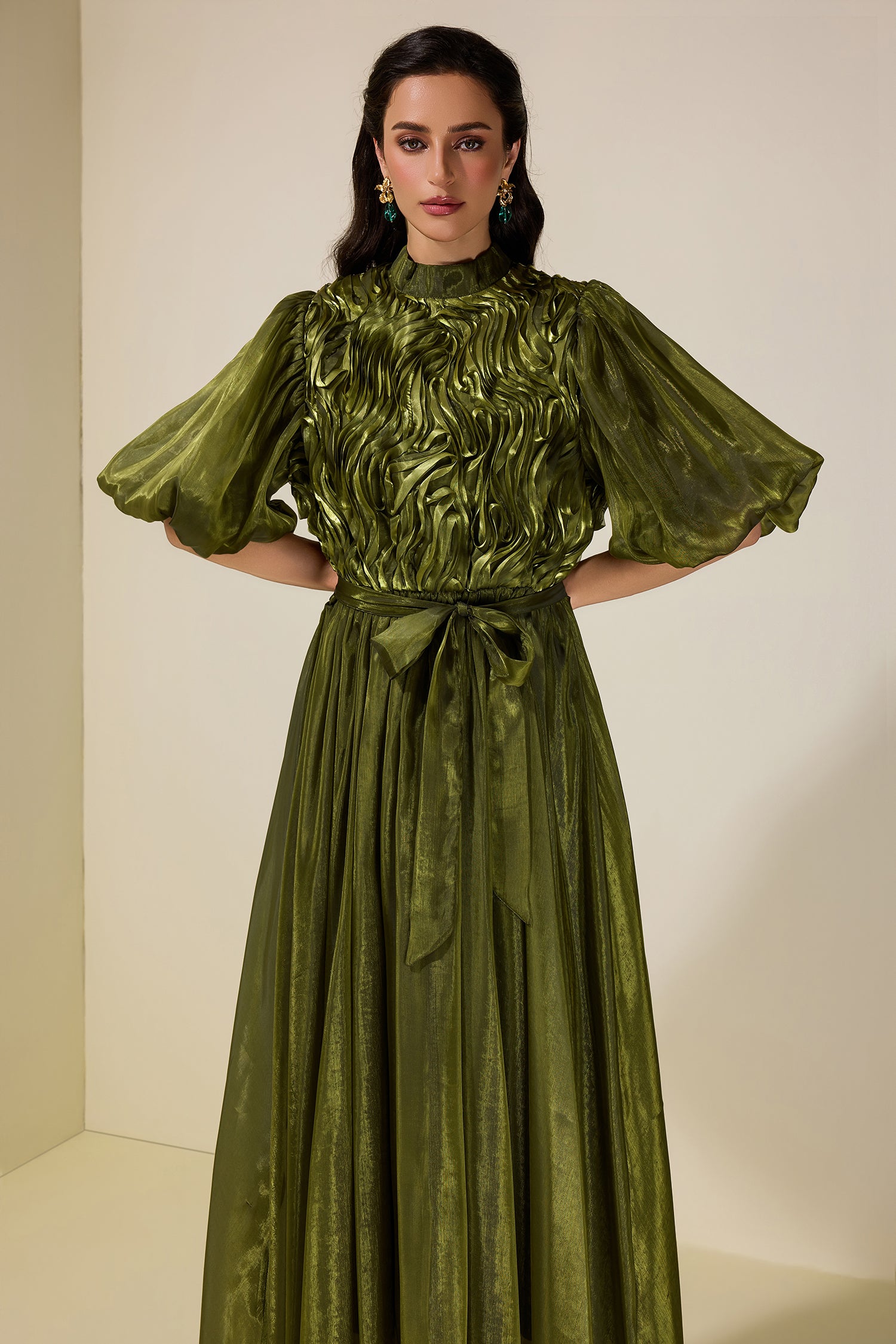 Frill Puff Sleeve Round Neck Midi Dress