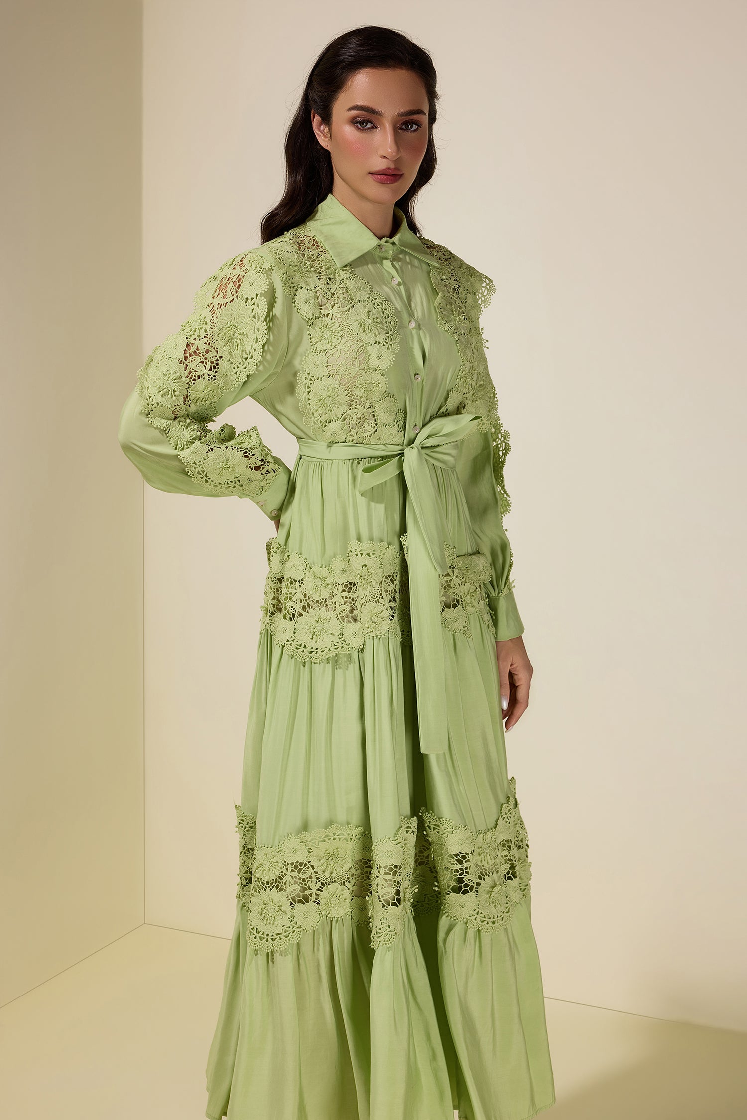 Lace Splicing Flapped Midi Dress