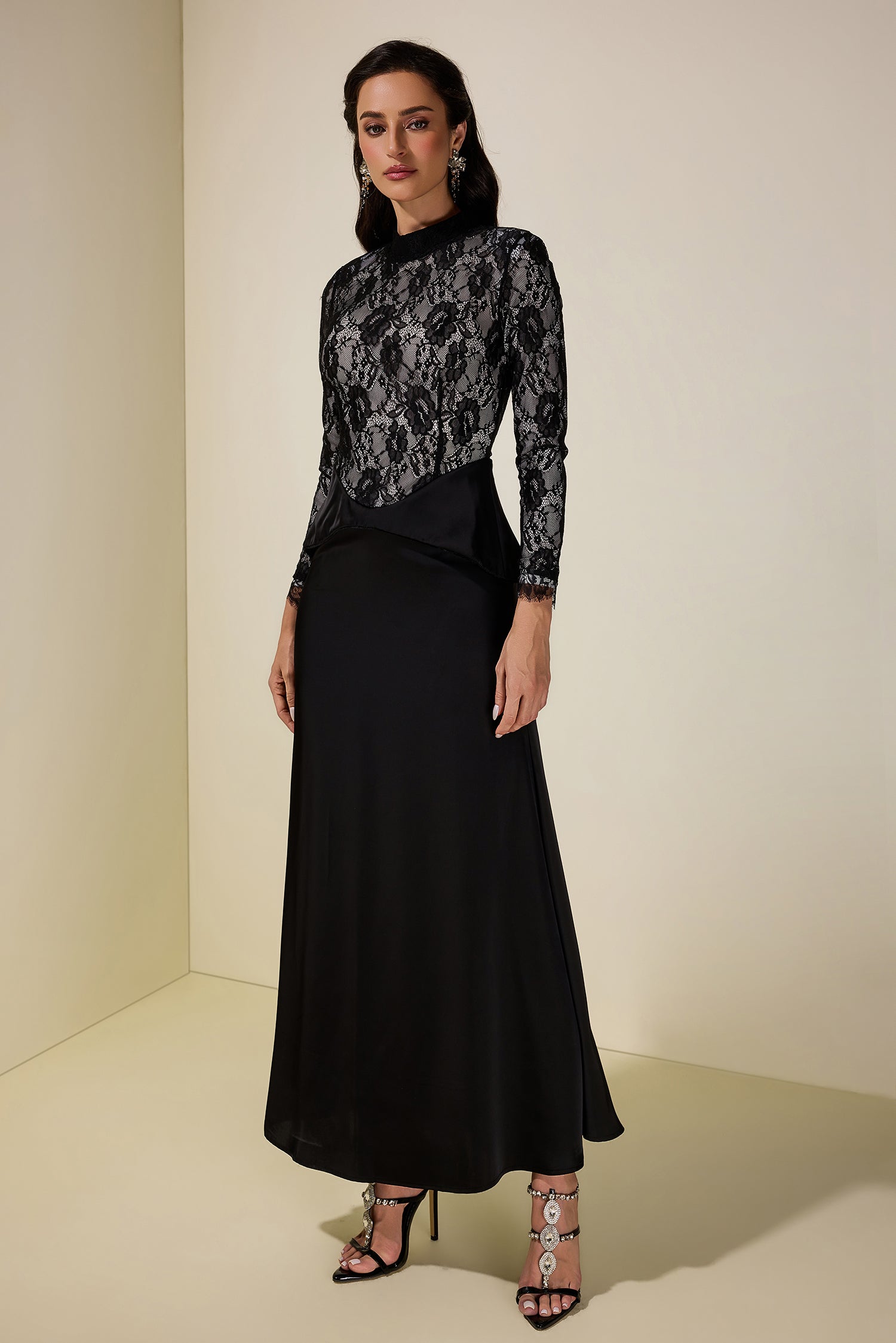 Satin Splicing Lace Long Sleeve Maxi Dress