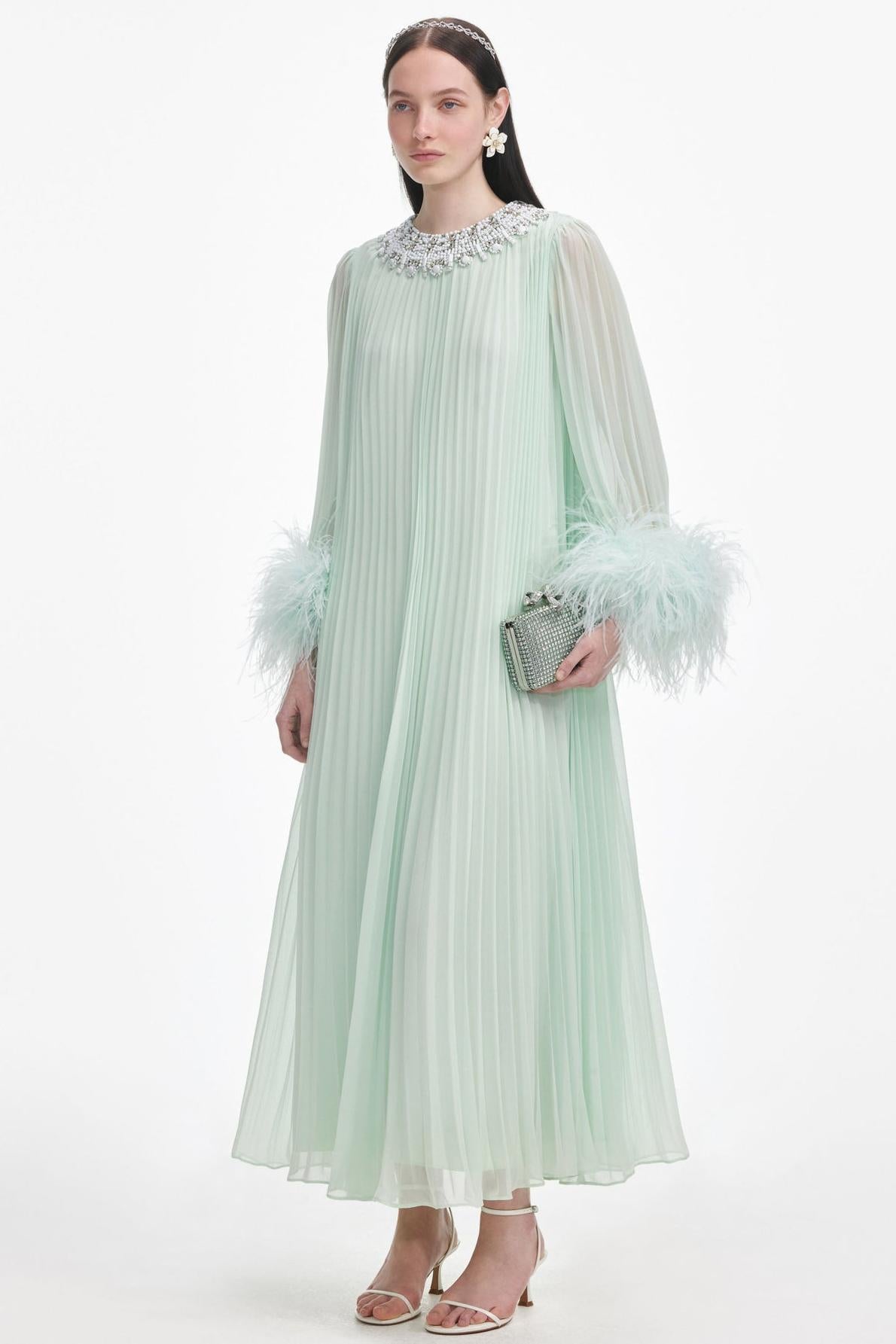 Rivet Feather Splicing Round Neck Midi Dress